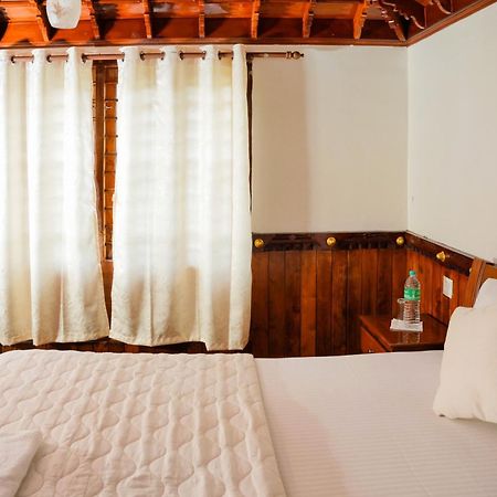 Willa Rajahamsam Houseboat Kumarakom Zewnętrze zdjęcie