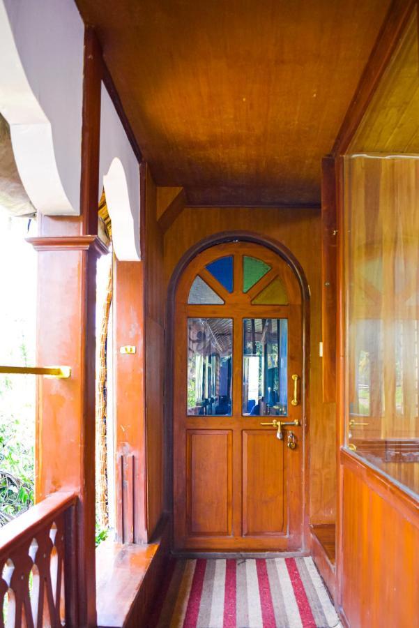 Willa Rajahamsam Houseboat Kumarakom Zewnętrze zdjęcie
