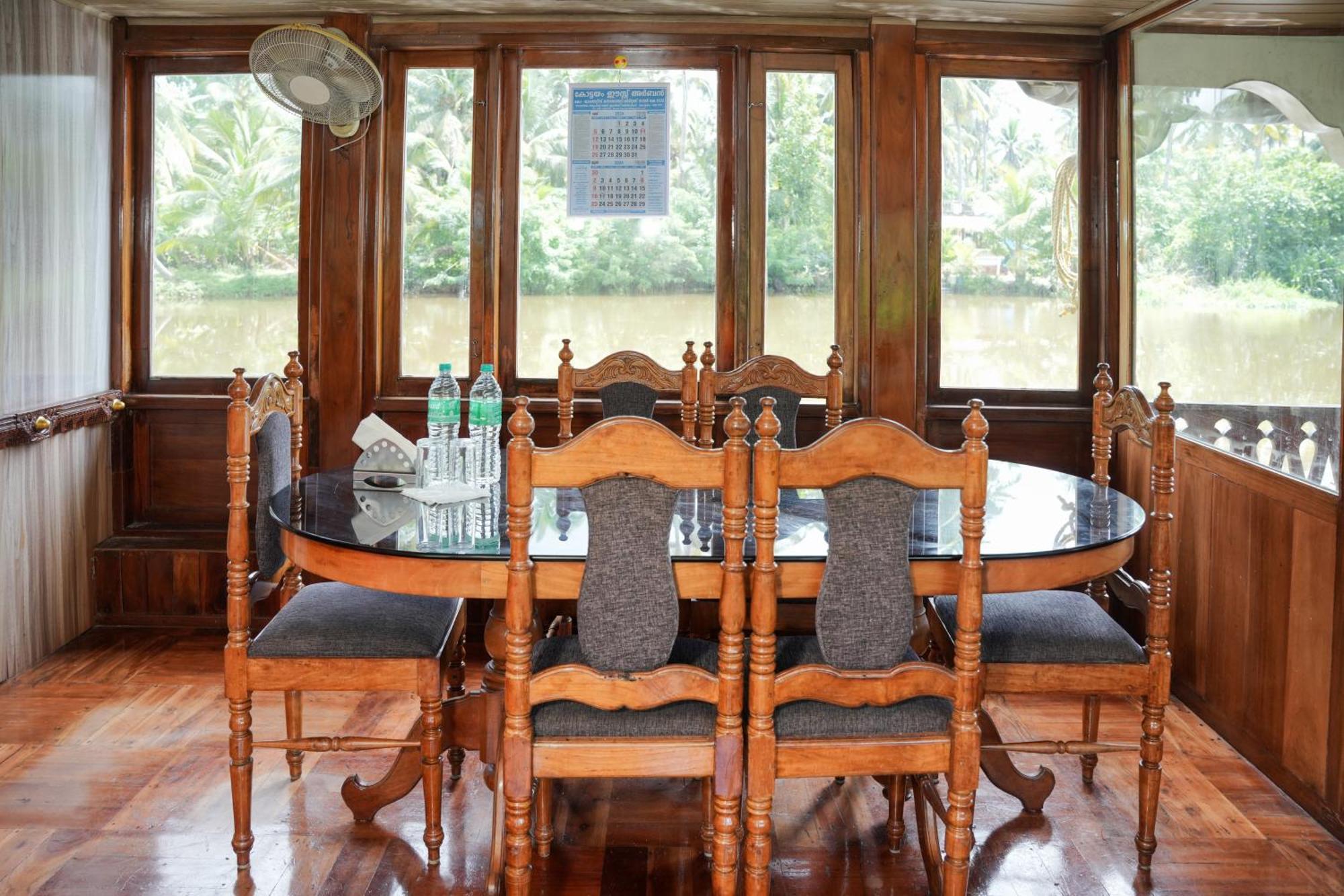 Willa Rajahamsam Houseboat Kumarakom Zewnętrze zdjęcie